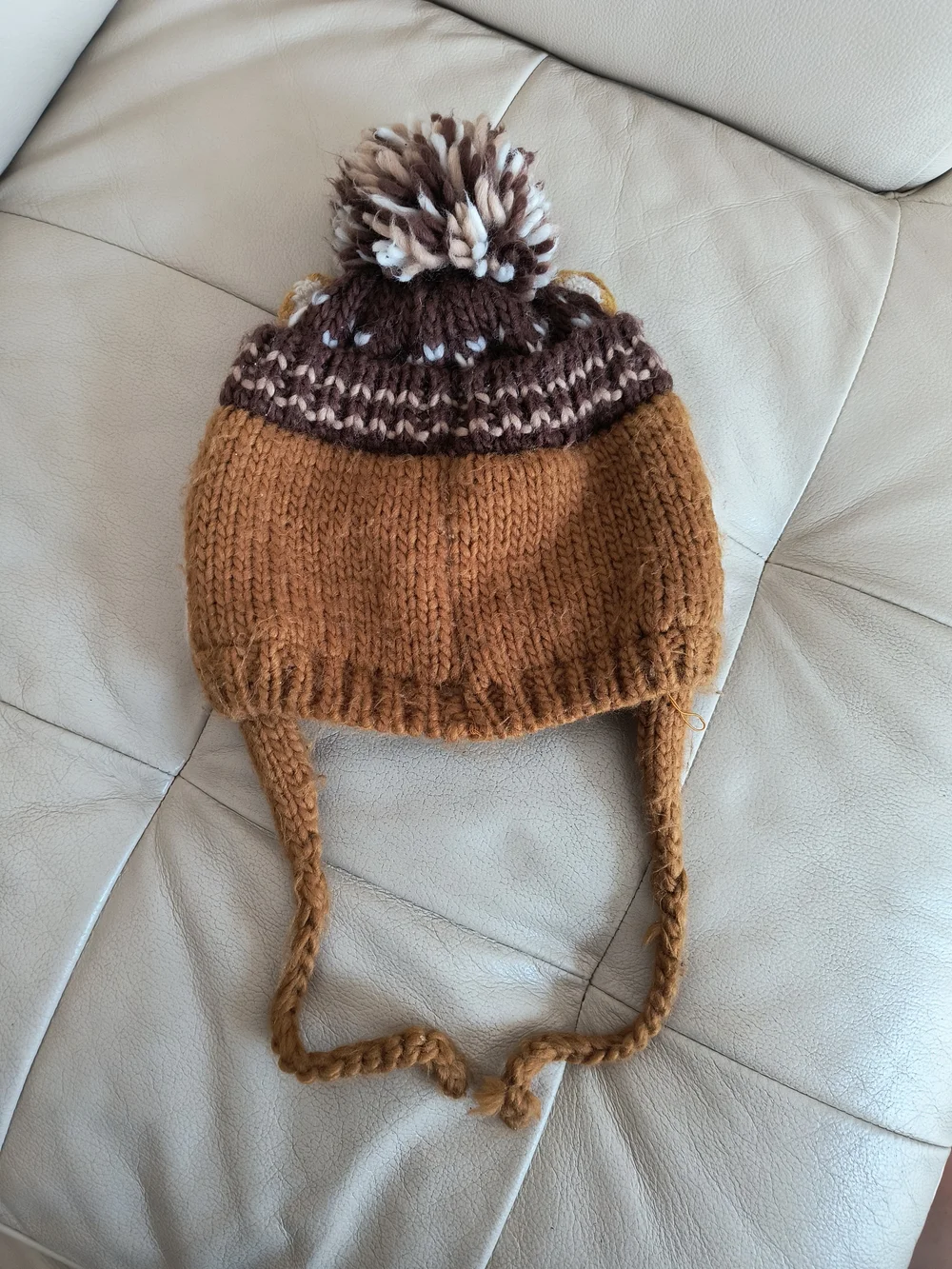 Zara Kids Brown & White Fox Knit Pom Pom Earflap Hat